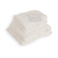 Carica l'immagine nel visualizzatore di Gallery, SET LENZUOLA CULLA E CARROZZINA - MUSSOLA BIO - BIANCO LATTE
