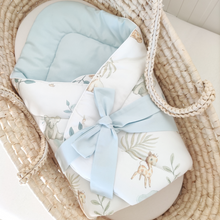 Carica l'immagine nel visualizzatore di Gallery, SACCO NANNA AVVOLGI BEBÉ - CUCCIOLI DELLA SAVANA & ACQUA