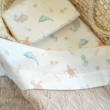 Load image into Gallery viewer, COT SHEET SET 120x60 - SEA OF CUDDLES
