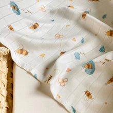 Load image into Gallery viewer, 100% BAMBOO MUSLIN - 75x100 - BEES

